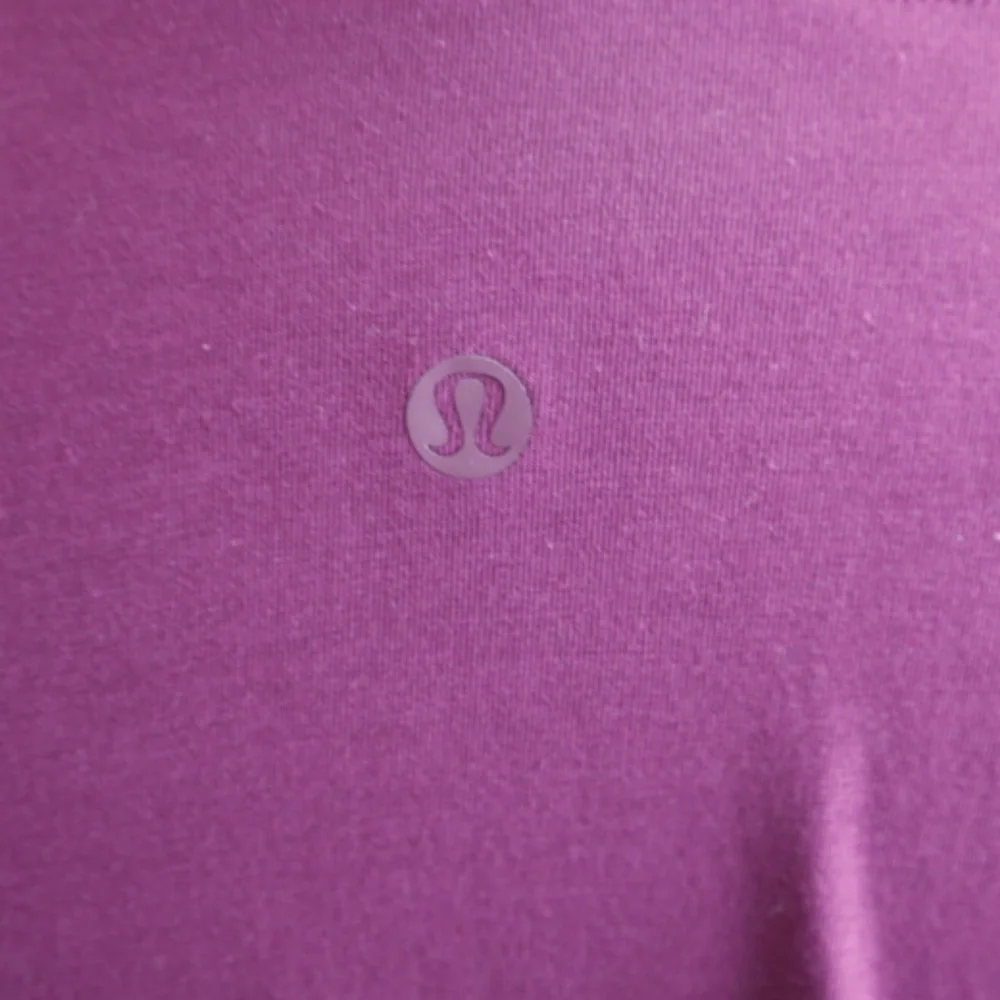 Lululemon Long Sleeve Shirt - Picture 4 of 4